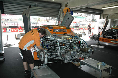 Hos Spyker Le Mans teamet gik man også seriøst til værks.
(Foto: Motorsporten.dk)